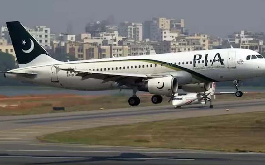 Pakistan International Airlines отменила 322 рейса из-за нехватки топлива
