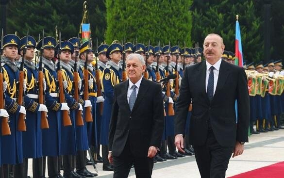 Президент Ирака поздравил Ильхама Алиева