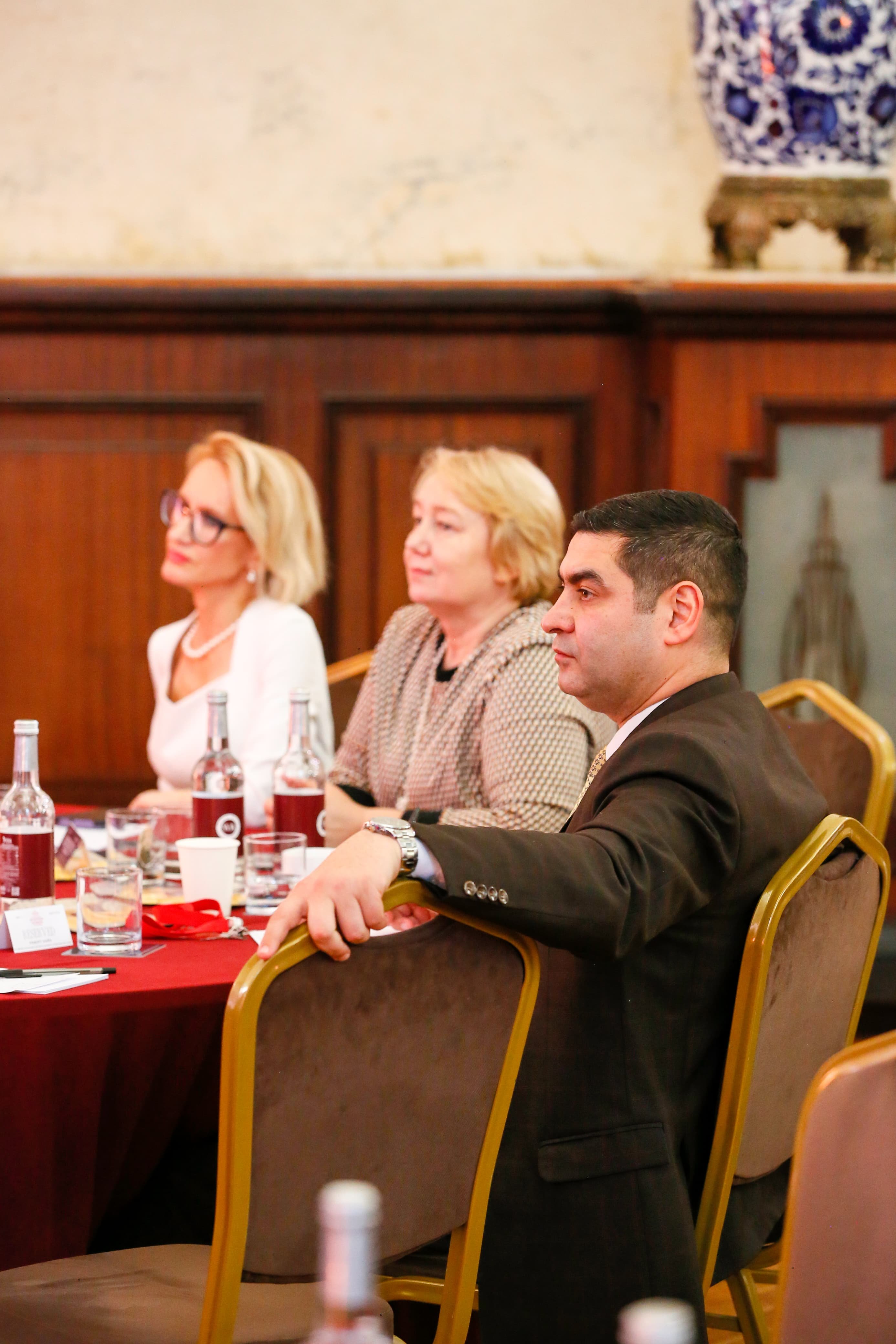 Всемирный бизнес-альянс провёл пленарное заседание и панельную дискуссию «Креативные индустрии стран БРИКС: новые вызовы и возможности в эпоху трансформаций» Всемирный бизнес-альянс провёл пленарное заседание и панельную дискуссию «Креативные индустрии стран БРИКС: новые вызовы и возможности в эпоху трансформаций»