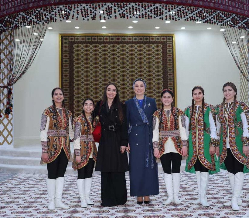 Торжество гуманных принципов Героя-Аркадага Торжество гуманных принципов Героя-Аркадага