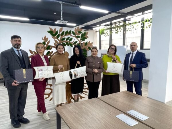 В Баку обсуждены развитие женского предпринимательства и международное деловое сотрудничество